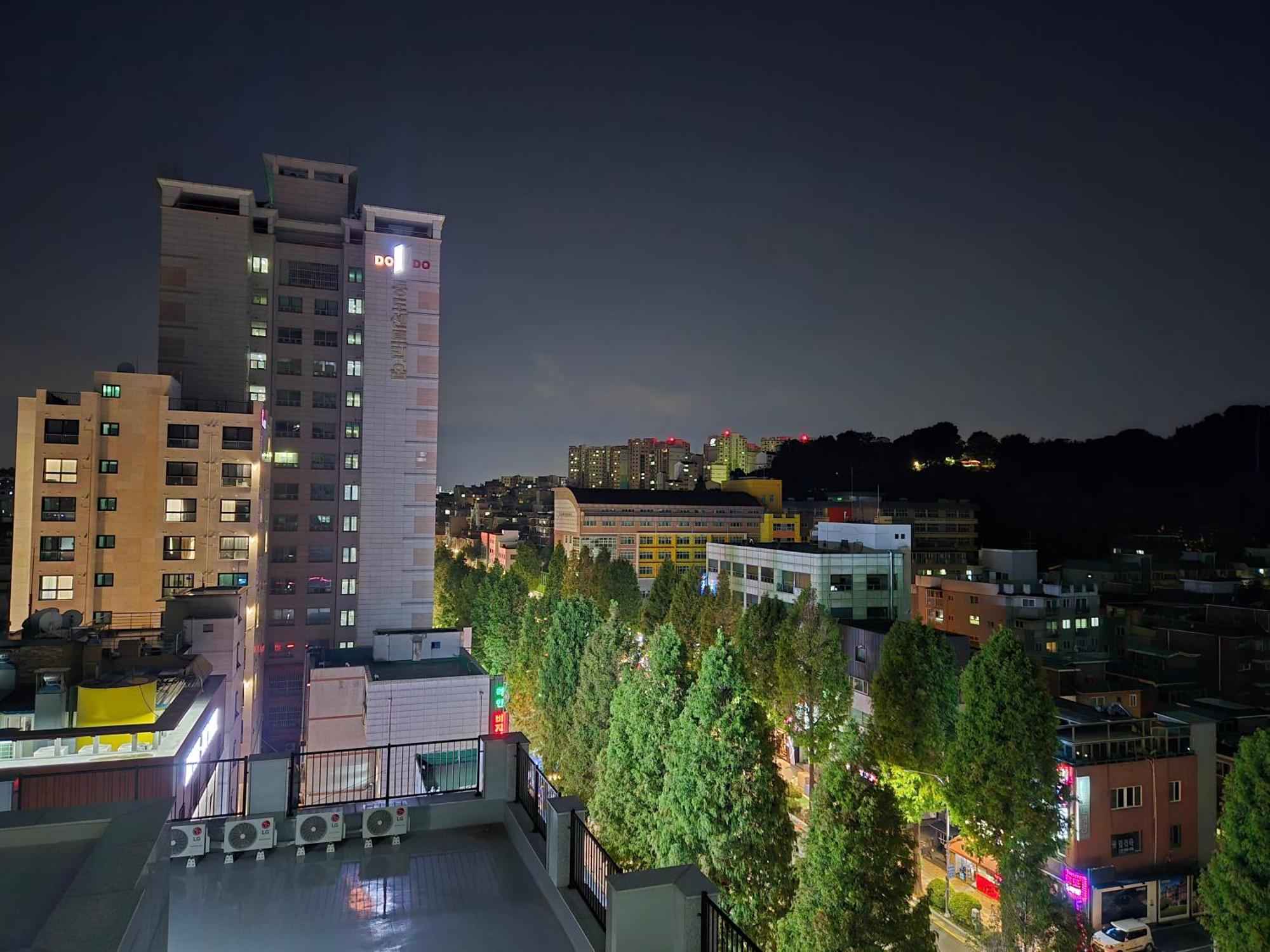 Gamseong House #Gimpo Airport 10 Min #Hwagok Station #Netflix #Beamprojet #Niceview Сеул Экстерьер фото